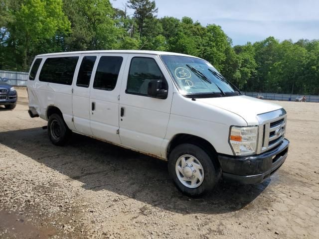 2012 Ford Econoline E350 Super Duty Wagon