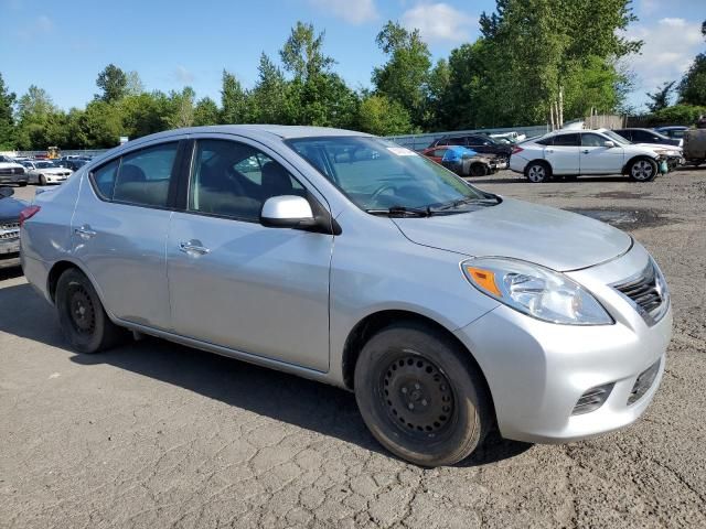 2013 Nissan Versa S