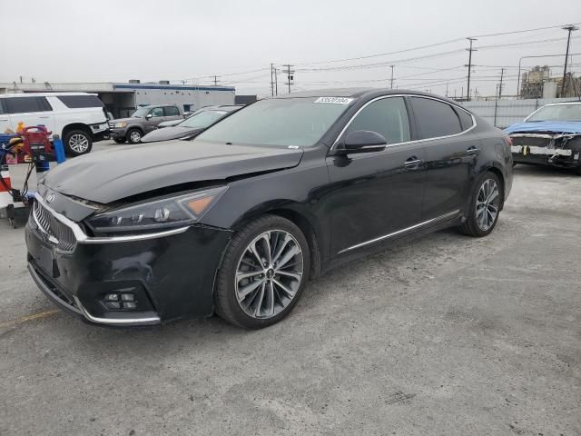 2017 KIA Cadenza Premium