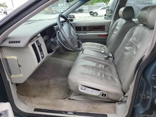 1995 Cadillac Fleetwood Base