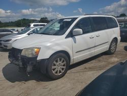 Clean Title Cars for sale at auction: 2014 Chrysler Town & Country Touring