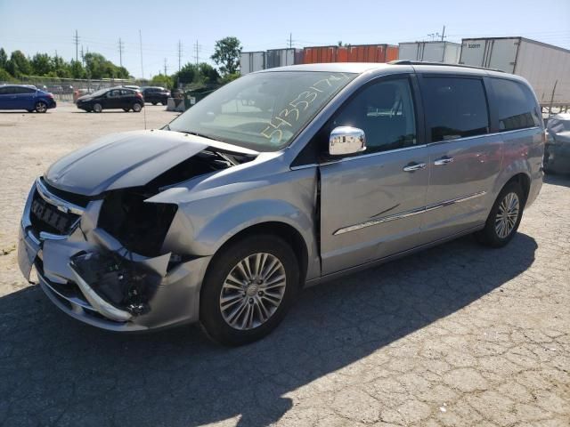 2014 Chrysler Town & Country Touring L