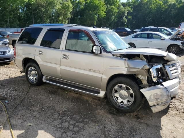 2004 Cadillac Escalade Luxury