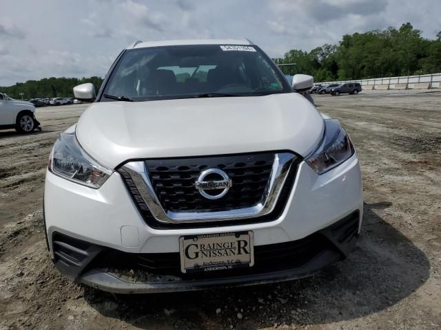 2018 Nissan Kicks S