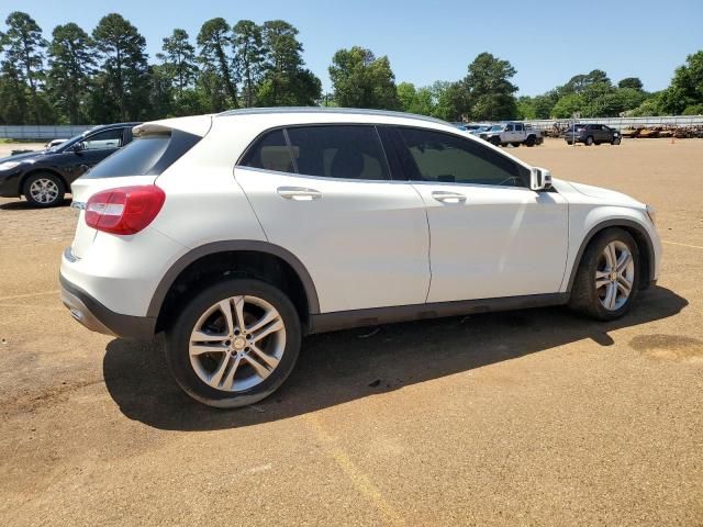 2016 Mercedes-Benz GLA 250