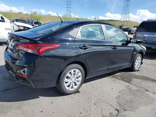 2022 Hyundai Accent SE