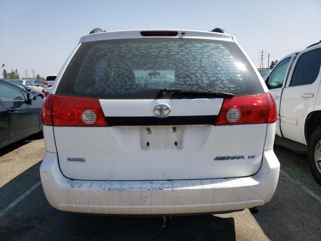 2006 Toyota Sienna CE