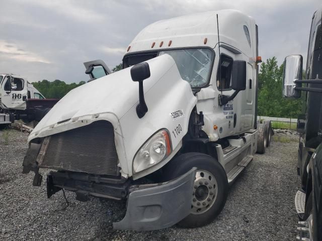 2015 Freightliner Cascadia 125