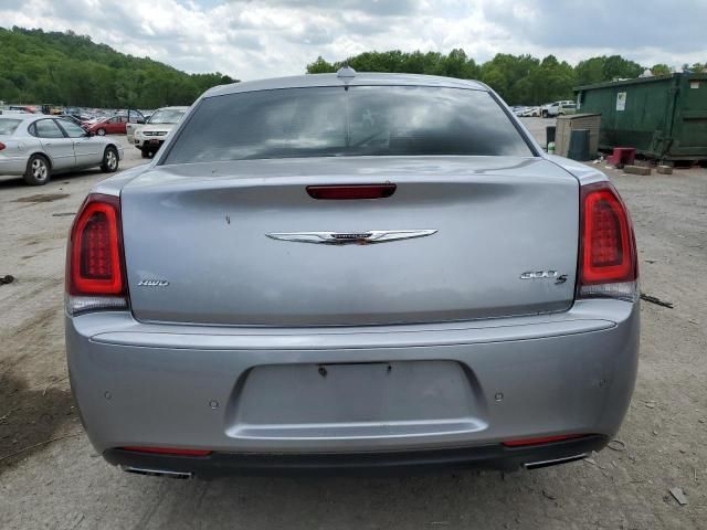 2016 Chrysler 300 S