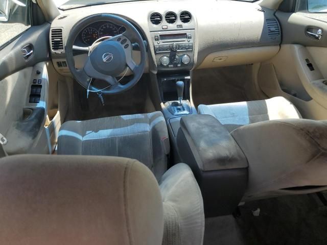 2010 Nissan Altima Base