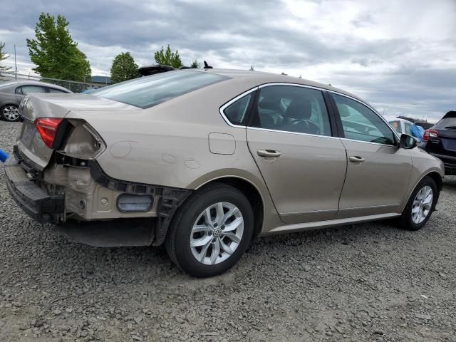 2016 Volkswagen Passat S