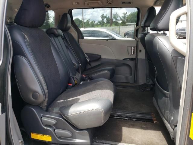 2014 Toyota Sienna Sport