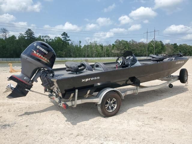 2015 Xpress Boat