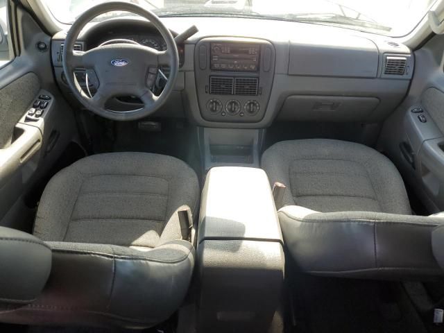 2004 Ford Explorer XLS