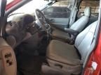 2005 Chrysler Town & Country LX