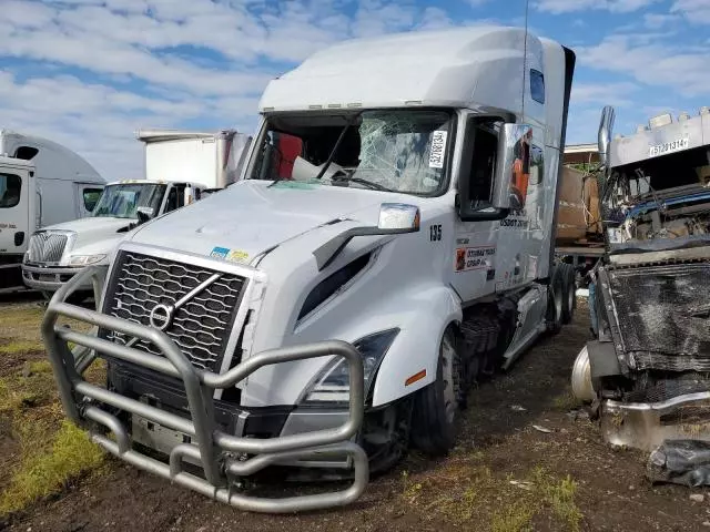 2020 Volvo VN VNL