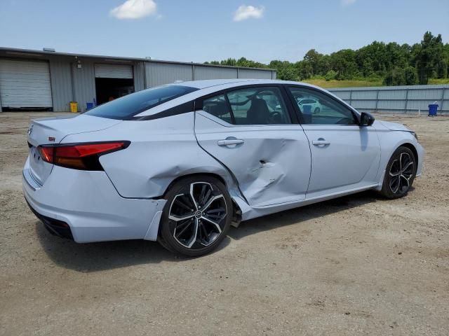 2023 Nissan Altima SR