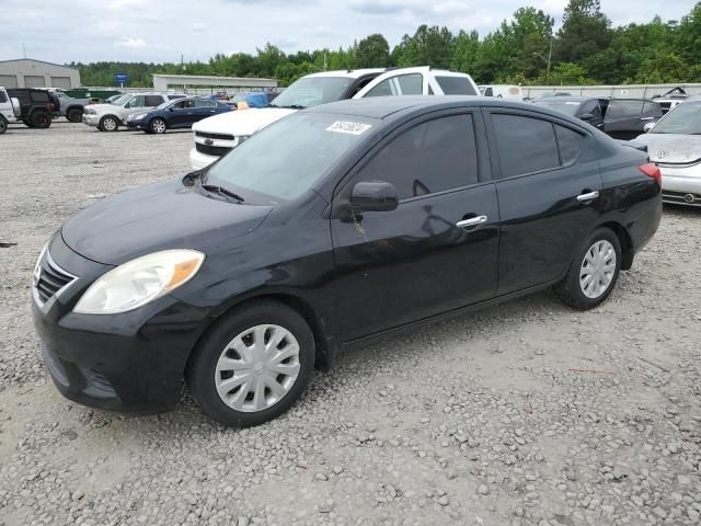 2013 Nissan Versa S