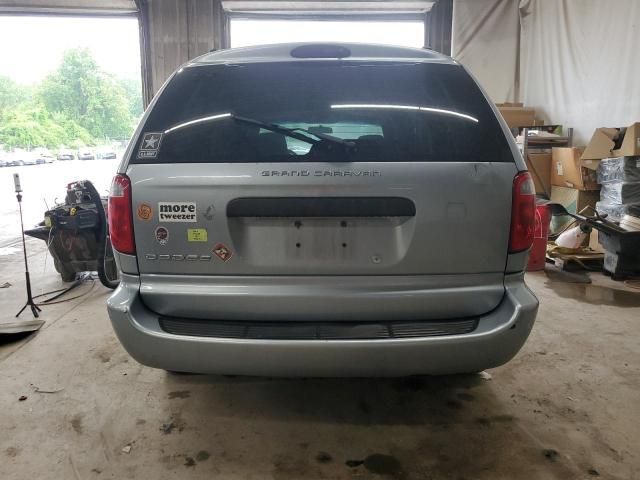 2005 Dodge Grand Caravan SE