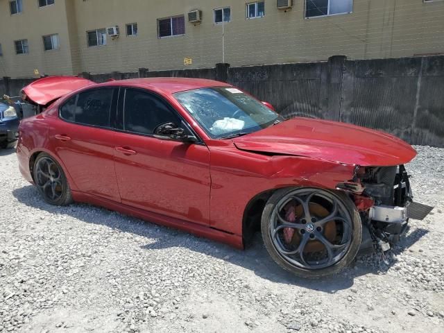 2017 Alfa Romeo Giulia TI