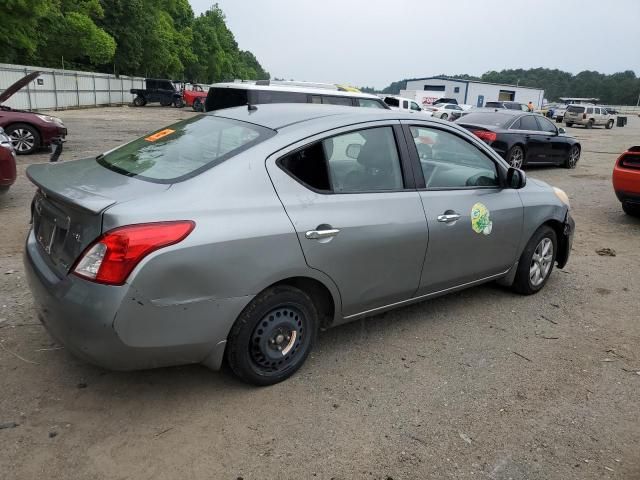 2012 Nissan Versa S