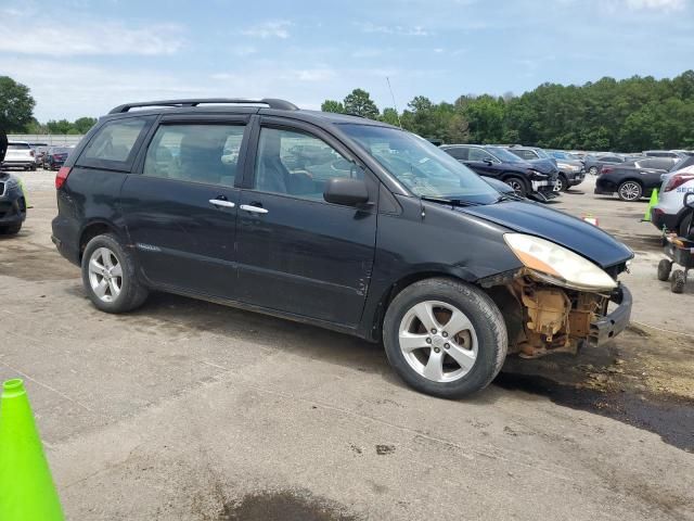 2009 Toyota Sienna CE