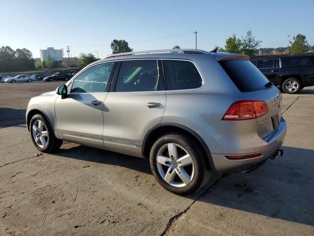 2012 Volkswagen Touareg Hybrid