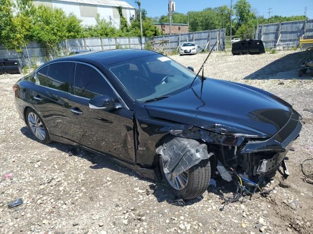 2018 Infiniti Q50 Luxe