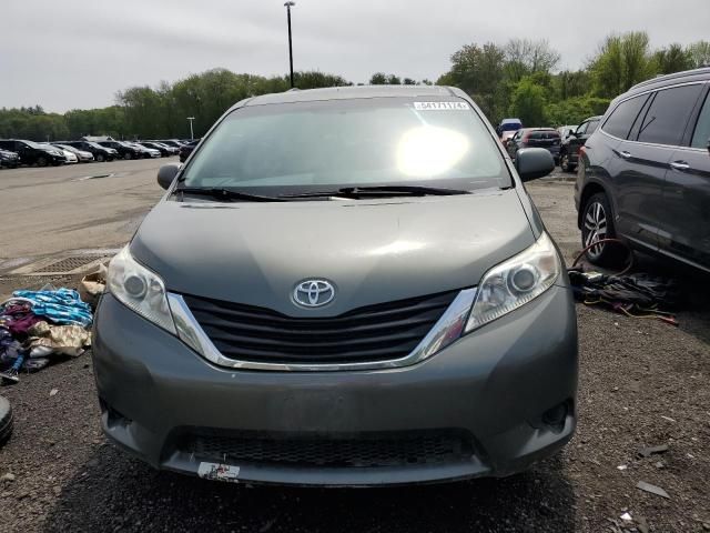 2011 Toyota Sienna LE