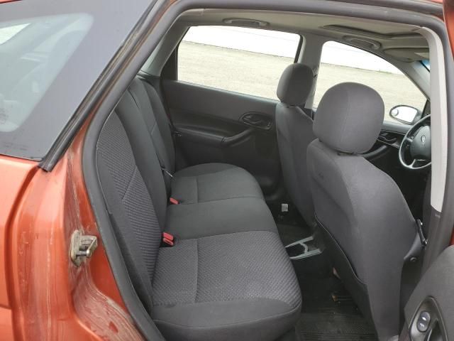 2005 Ford Focus ZX5