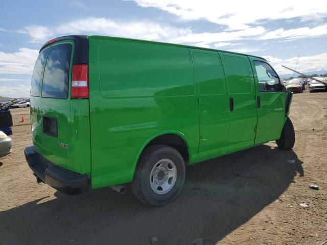 2022 GMC Savana G2500