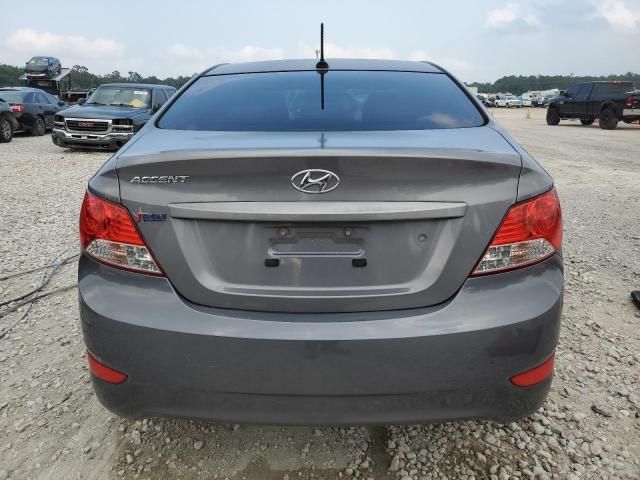 2013 Hyundai Accent GLS