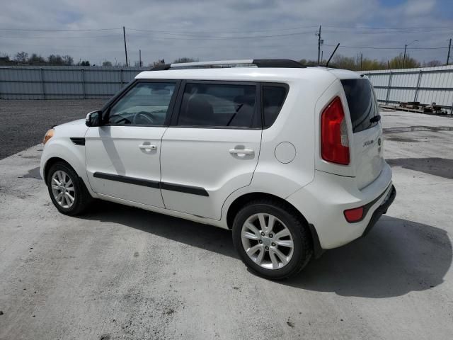 2013 KIA Soul +