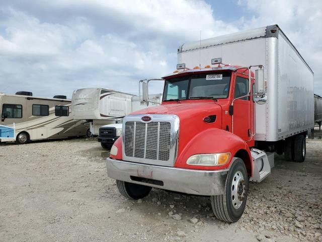 2007 Peterbilt 335