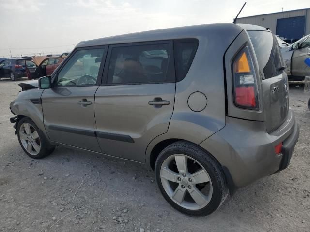 2011 KIA Soul +