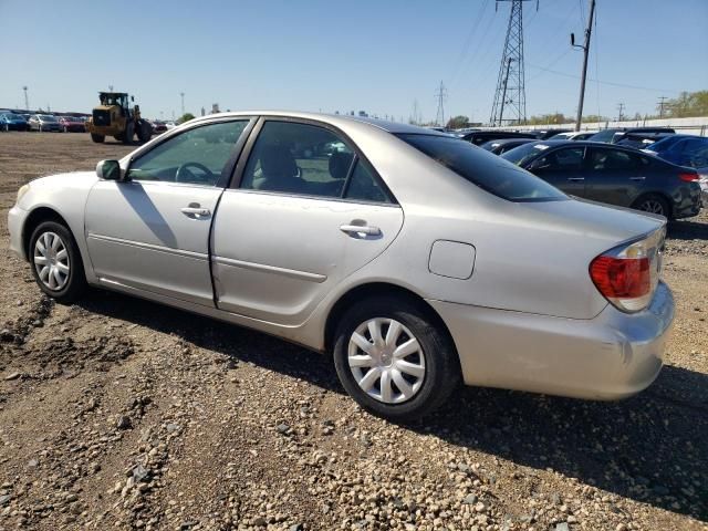 2005 Toyota Camry LE