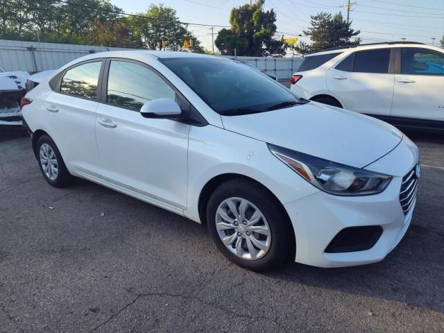 2022 Hyundai Accent SE