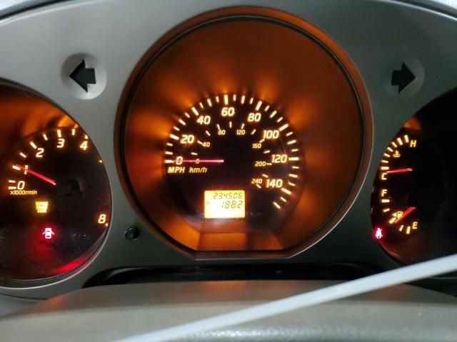 2004 Nissan Altima Base