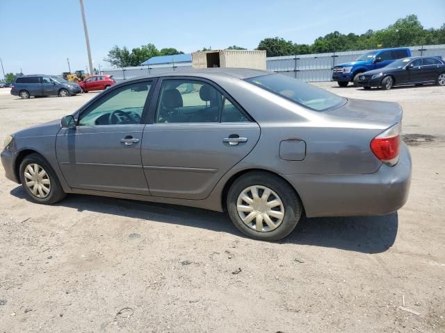 2005 Toyota Camry LE