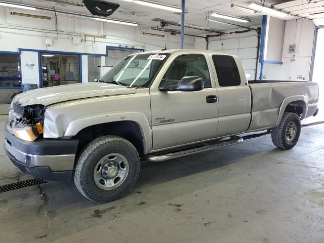 2004 Chevrolet Silverado K2500 Heavy Duty