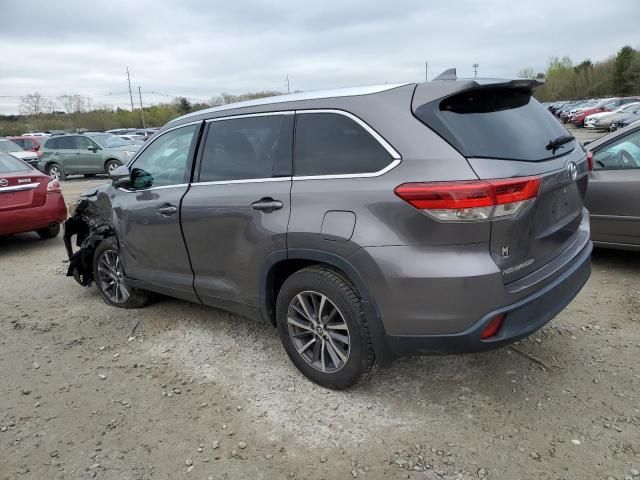 2019 Toyota Highlander SE