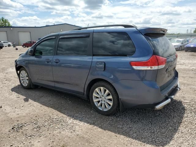 2014 Toyota Sienna XLE