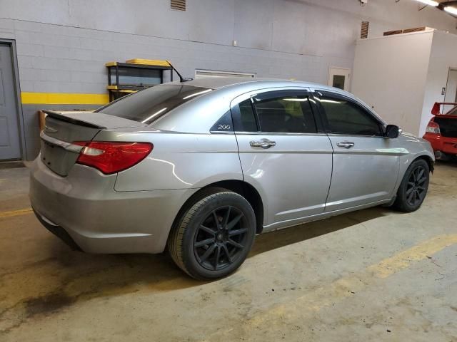 2013 Chrysler 200 Limited