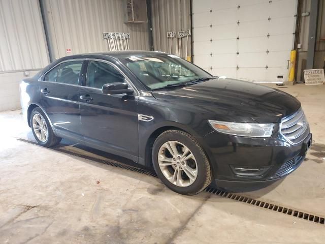 2014 Ford Taurus SEL