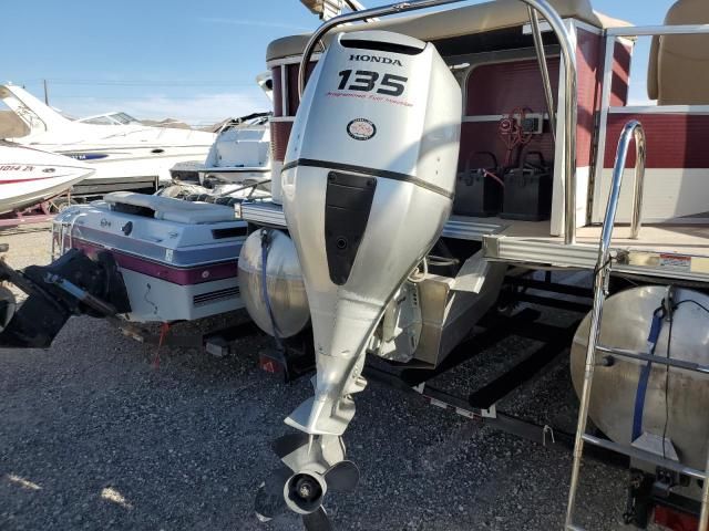 2012 Other 12 Manitou Pontoon Oasis 24