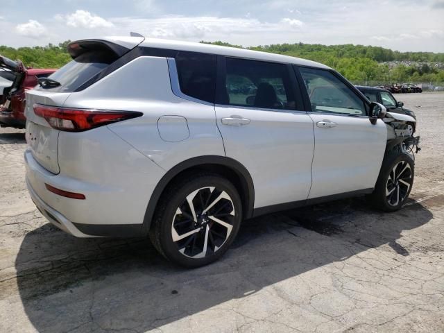 2022 Mitsubishi Outlander SE