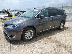 Carros dañados por inundaciones a la venta en subasta: 2018 Chrysler Pacifica Touring L Plus