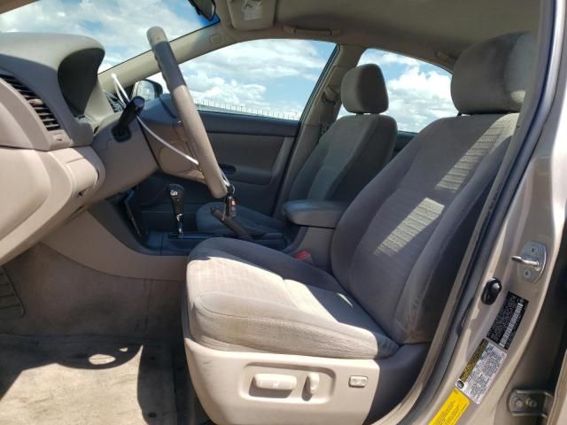 2005 Toyota Camry LE