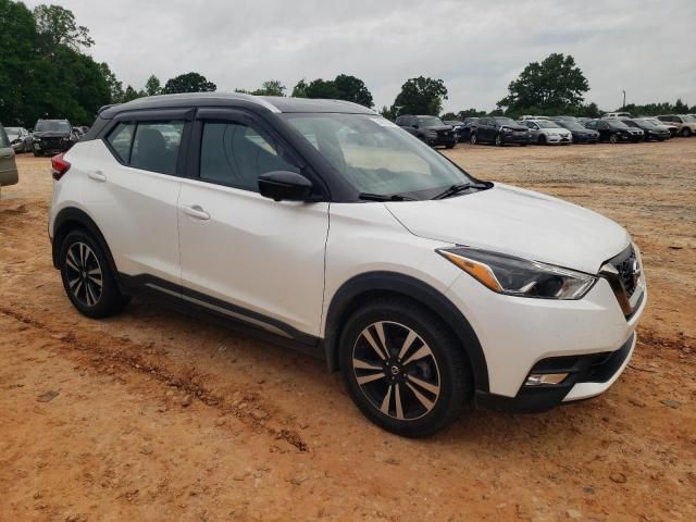 2019 Nissan Kicks S