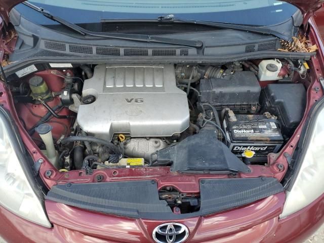 2008 Toyota Sienna XLE